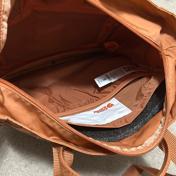 Fjallraven Totepack - Picture 5 of 10